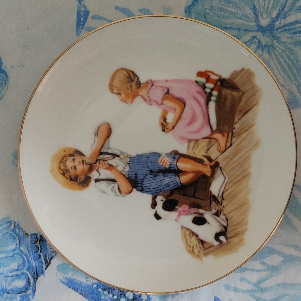 Museum Collections Plate - Picture 2 of 3